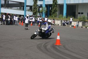 945731_10201328932975086_1293084950_n